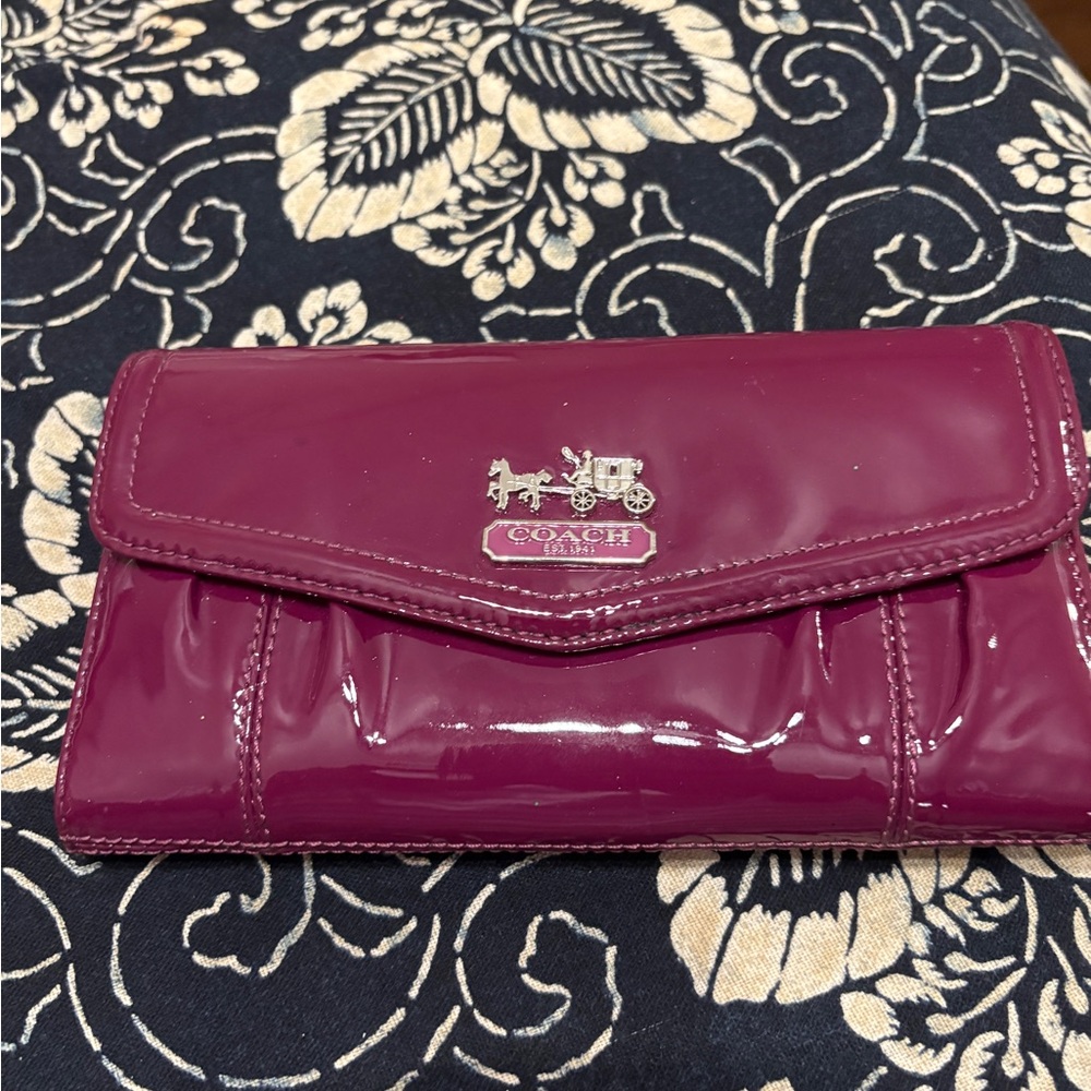 Coach Berry patent Leather Checkbook Wallet